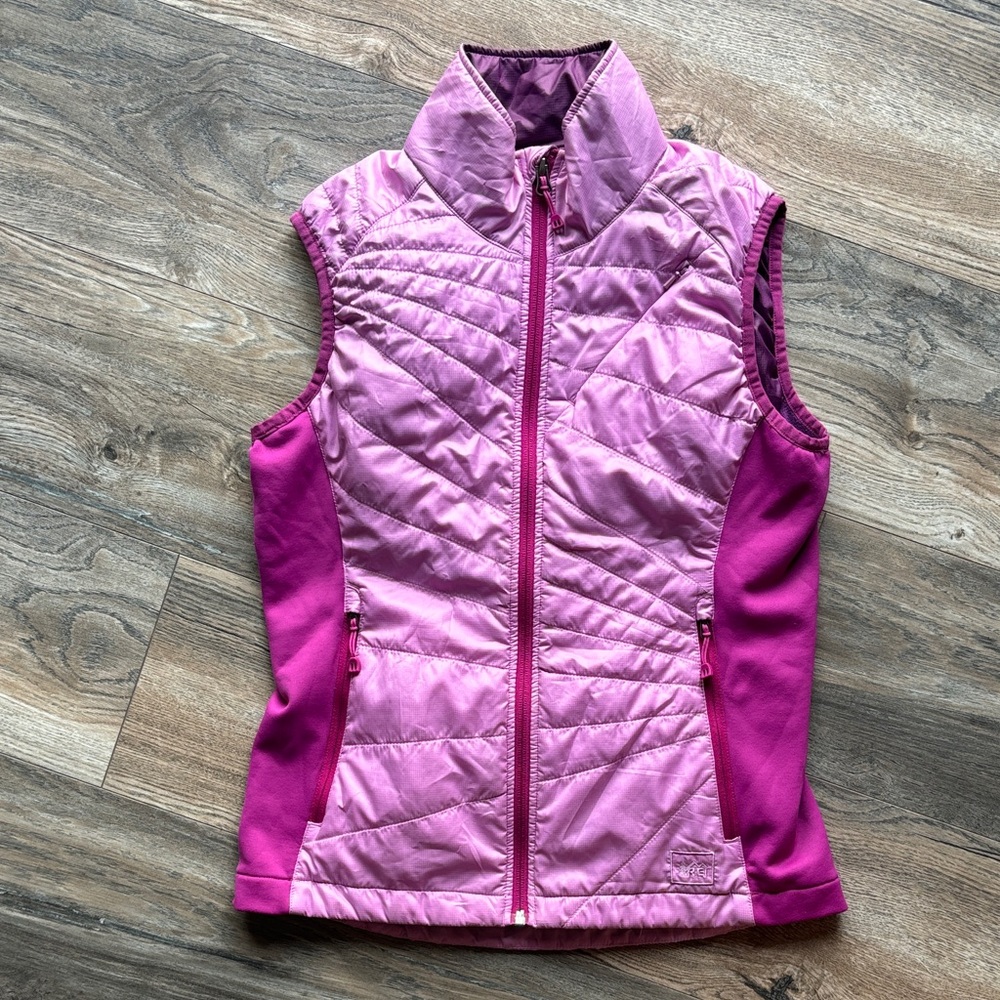 REI Women's Purple Quilted & Fleece Hybrid Vest